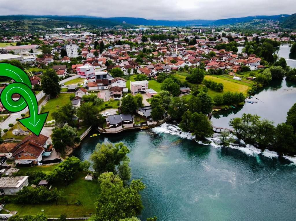 Holiday Home Waterfall View Bihać Extérieur photo